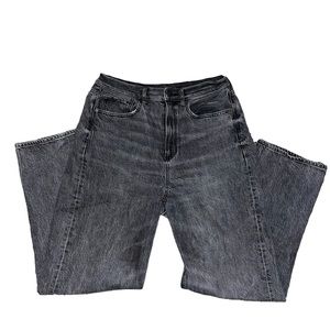 AMERICAN EAGLE BAGGY GRAY JEANS